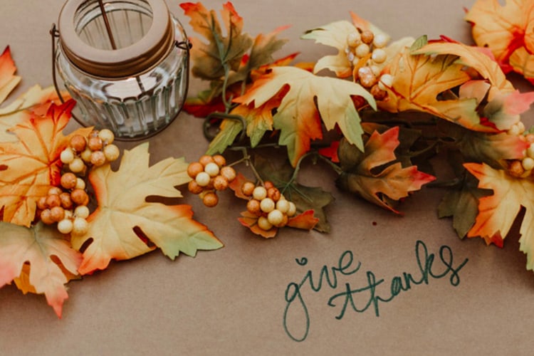 Thanksgiving Table Setting