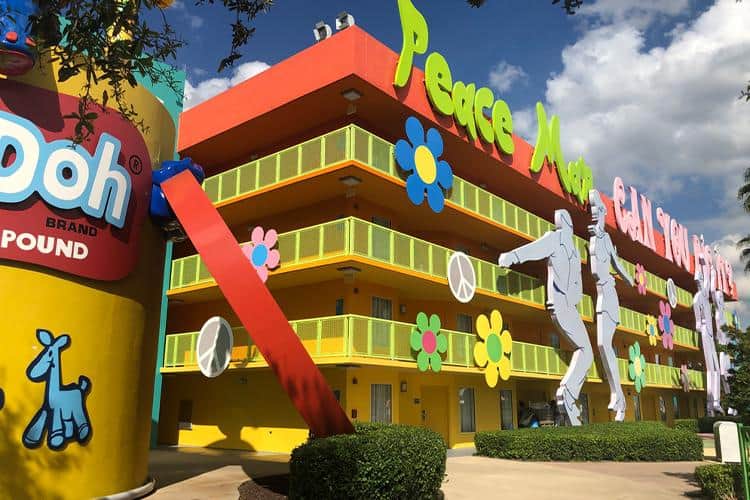 Resorts Económicos: Pop Century Resort &Amp; Art Of Animation Resort