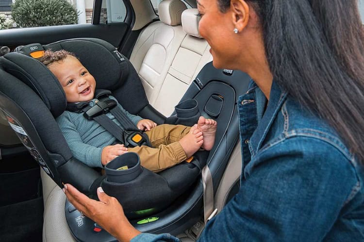 What Features Should You Look For In A Rotating Convertible Car Seat?