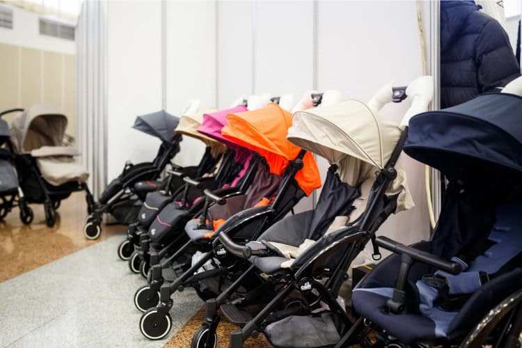 Renting Vs. Buying A Travel Stroller