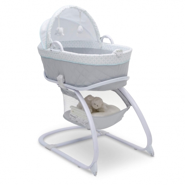 Delta Children Deluxe 2-in-1 Moses Bedside Bassinet Portable Crib, Merida Merida With Canopy