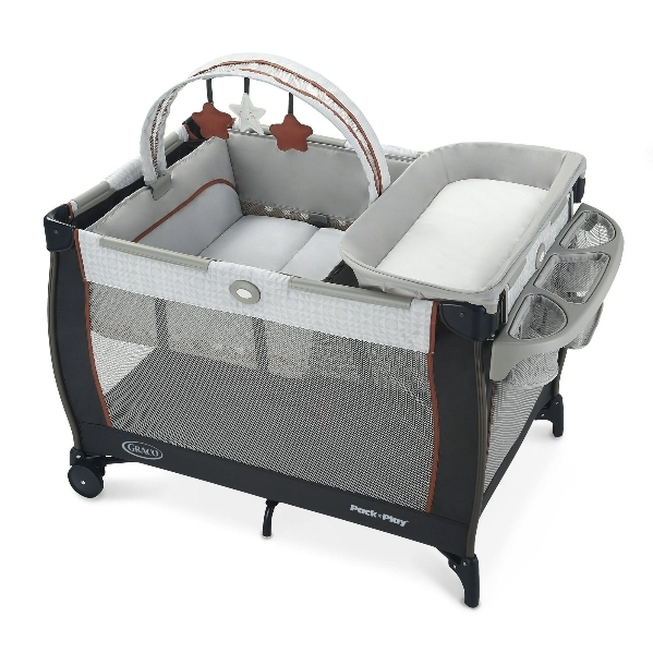 Graco Pack 'n Play w/Bassinet