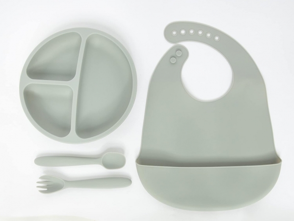 Lila & Jack's Baby Feeding Set, BPA Free, Food Grade Silicone Dinner Plate and Cutlery Set, Learn to Eat on Your Own, Set Includes Spork, Spoon, Bib and Plate (Gray), AT1745