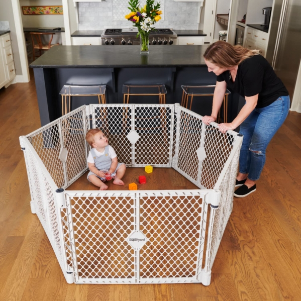 Toddleroo by North States Superyard Indoor/Outdoor 6-Panel Play Baby Yard, Made in USA: Safe Play Area Anywhere. Carrying Strap for Easy Travel. Freestanding. 18.5 sq. ft. Enclosure (26" Tall) 6-Panel Pewter
