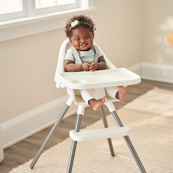 Regalo High Chair for Babies and Toddlers