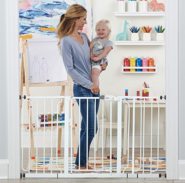 Regalo 56-Inch Extra WideSpan Walk Through Baby Gate, Includes 4-Inch, 8-Inch and 12-Inch Extension, 4 Pack of Pressure Mounts and 4 Pack of Wall Cups and Mounting Kit, White